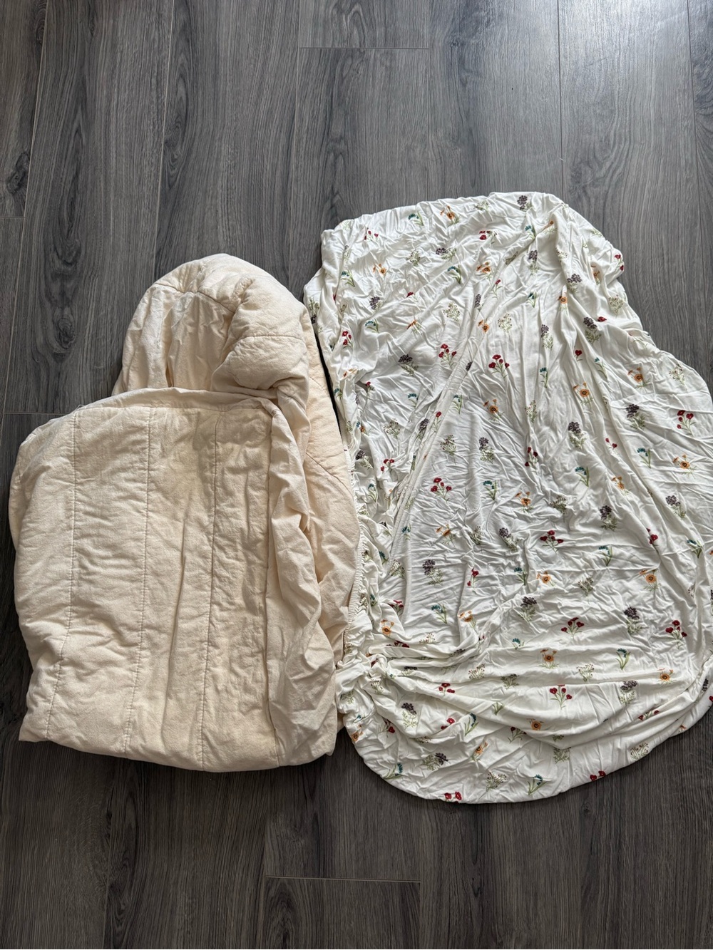 White Floral Kyte Baby & naturepedic organic water proof Fitted crib Sheet Set